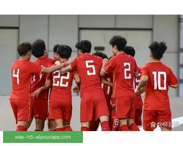 足球直播聚焦中国队对阵沙特队精彩对决全程看点解析战术走势与胜负前瞻